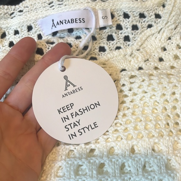 Seaside Whispers Crocheted Cover-Up with delicate crochet detailing. NWT - Picture 7 of 7